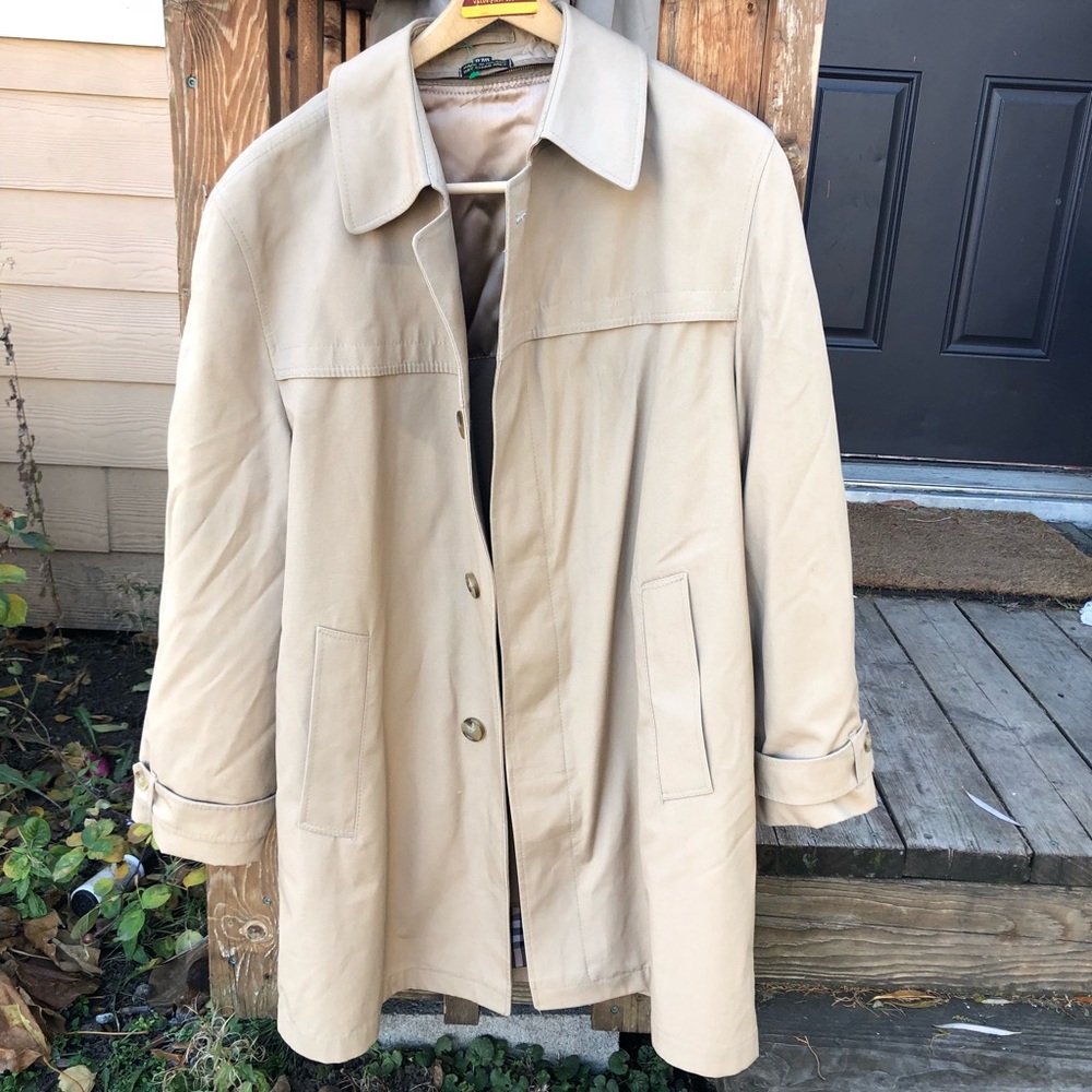 Bradley Jon’s water repellent coat w/plaid liner